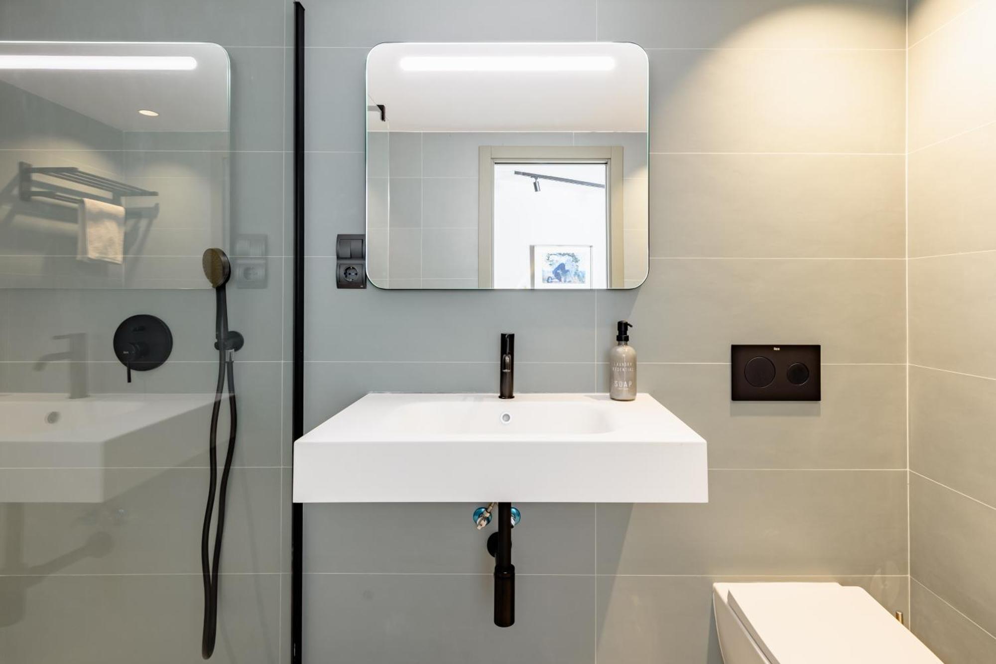 Atarazanas Suite, Atico Con Terraza Malaga Ngoại thất bức ảnh